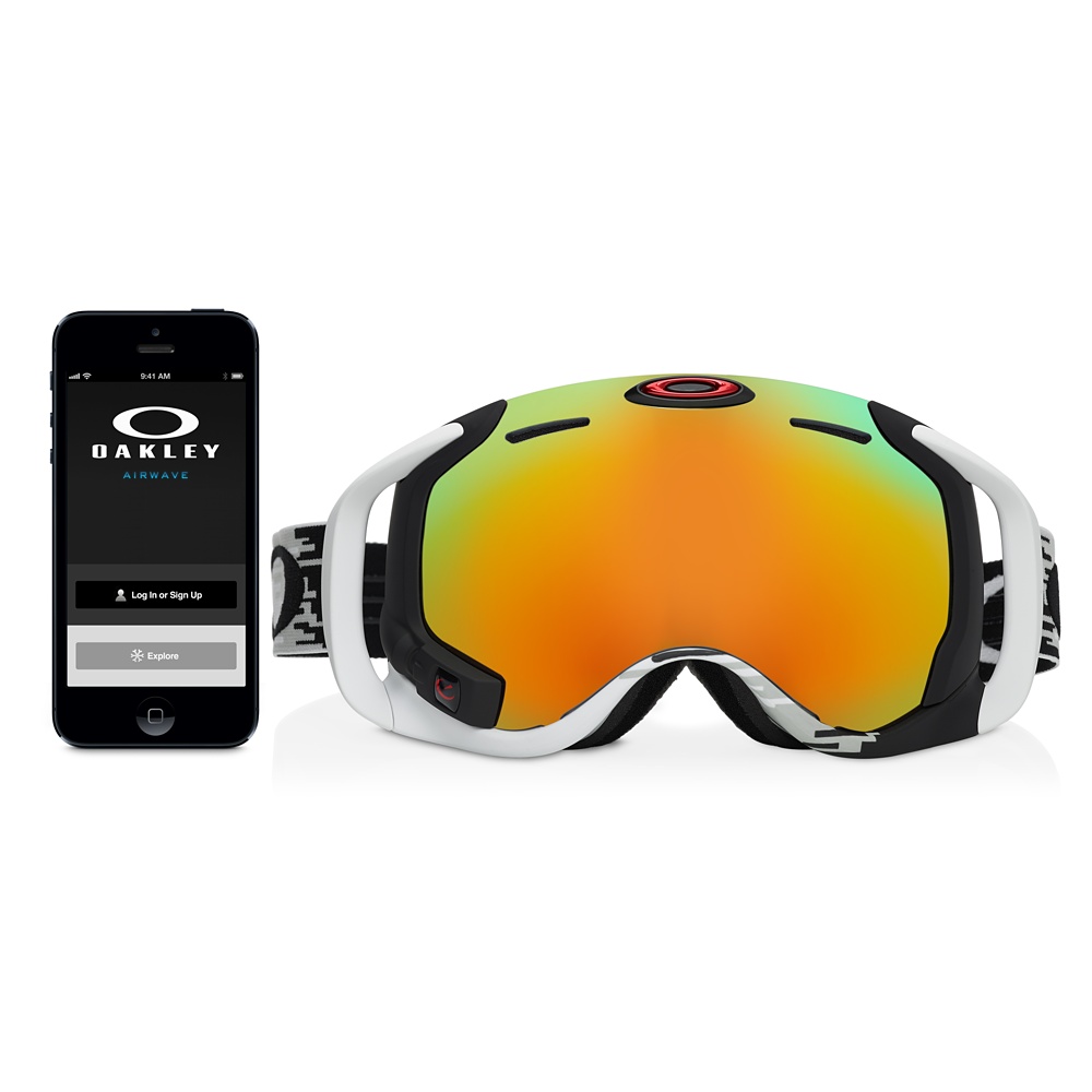 Oakley Airwave , la maschera per sciatore bionico che si collega ad  iPhone 