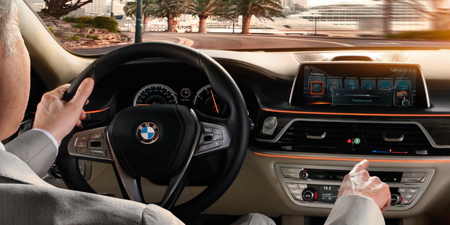 Bmw отключила carplay. CARPLAY BMW. Активация CARPLAY BMW. CARPLAY icon. Focal BMW is bmw100.