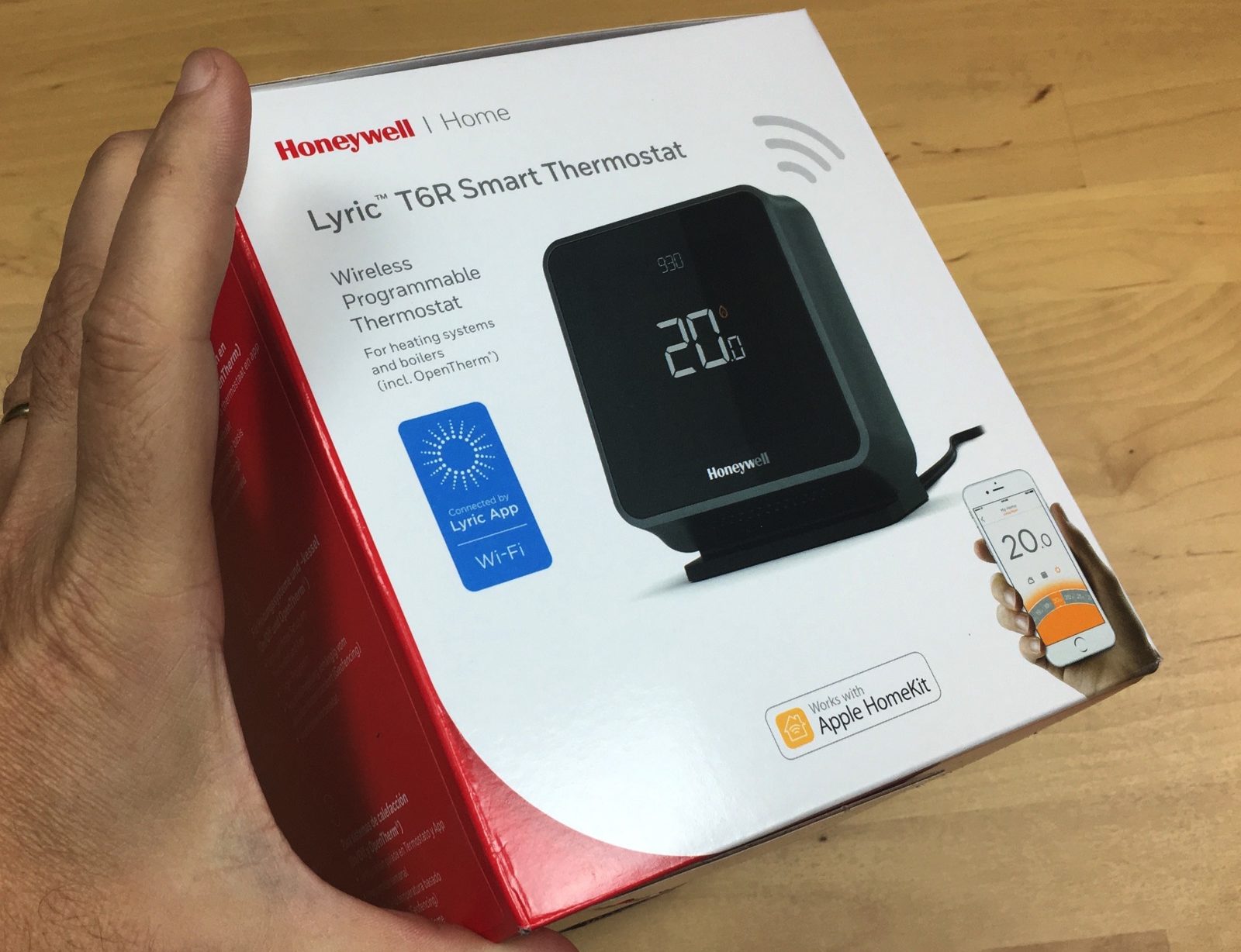 Recensione Honeywell Lyric T6R termostato Homekit e smart multipiattaforma  