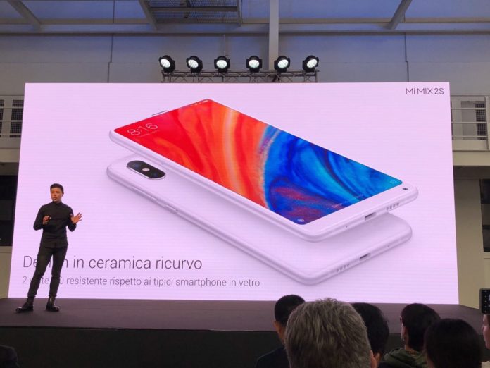 Xiaomi Mi Mix 2s debutta ufficialmente in Italia, presentato a Milano