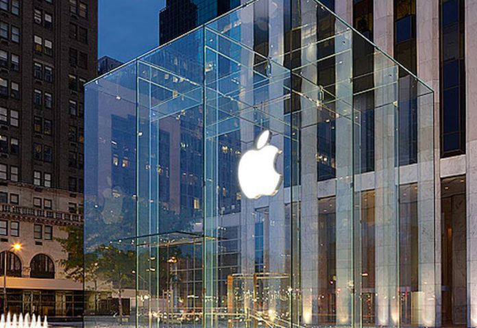 Apple ridurrà le assunzioni per il calo delle vendite degli iPhone in Cina