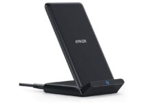 Caricabatterie wireless da tavolo di Anker in sconto a 23,99 euro solo oggi