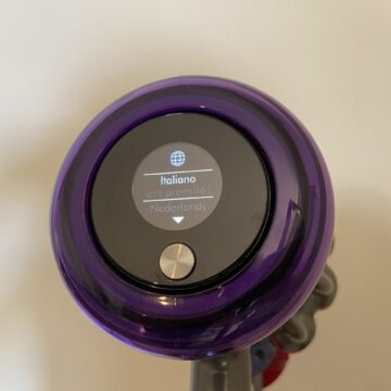 dyson v11 mia 23