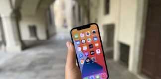 iPhone 12, per le prime recensioni è il modello da comprare