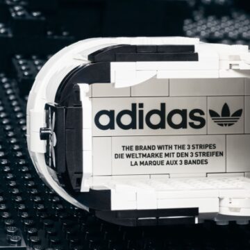 Arrivano le scarpe LEGO Adidas