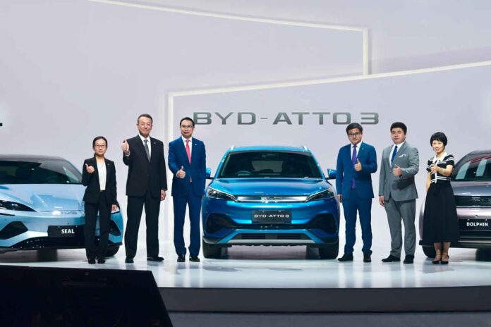 BYD debutta sul mercato giapponese dei veicoli elettrici