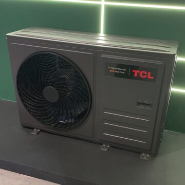 TCL porta a IFA 2023 il TV da 115 pollici TV QD-Mini LED