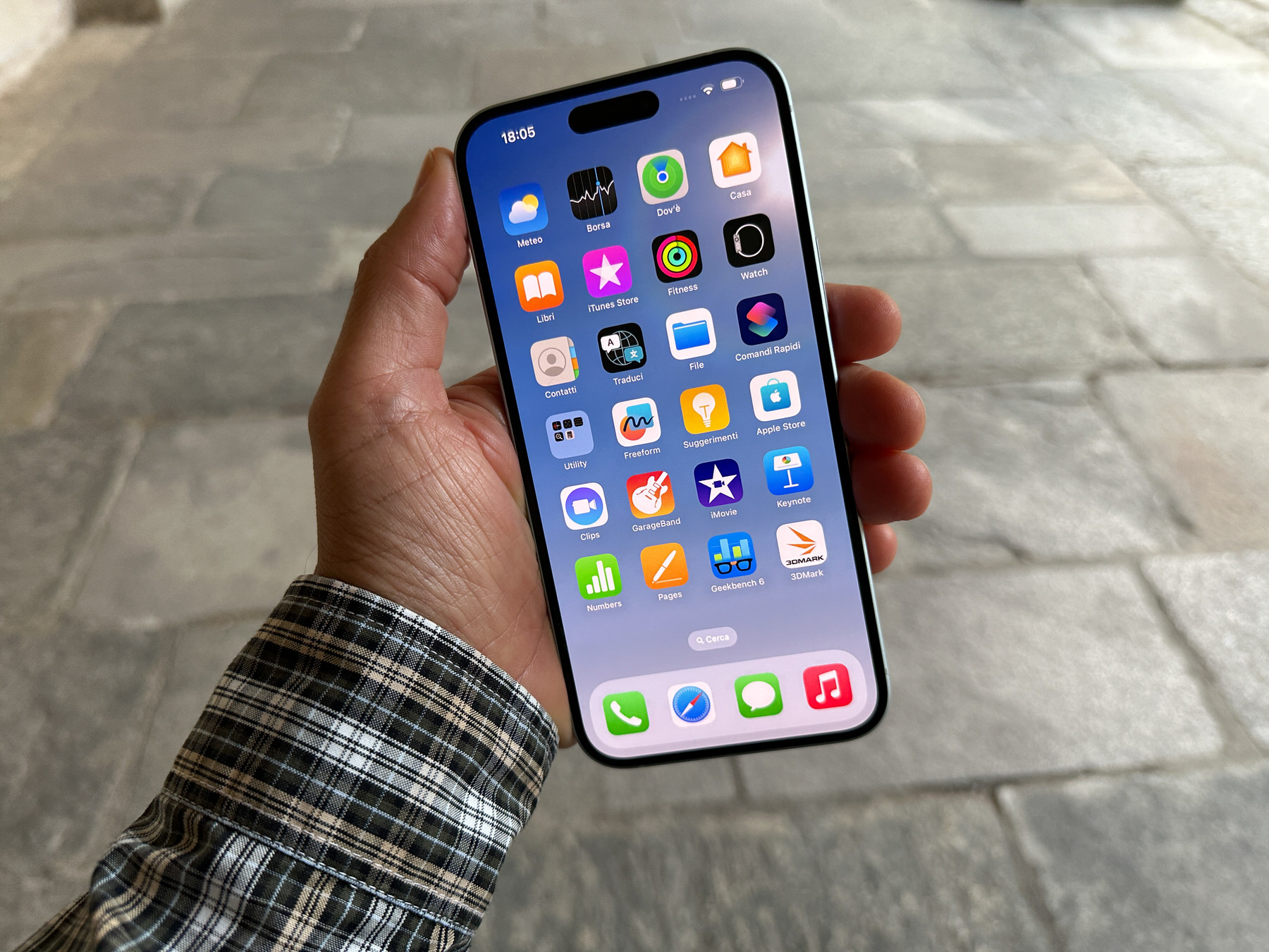 iPhone Plus will die in 2025 to make way for a new world