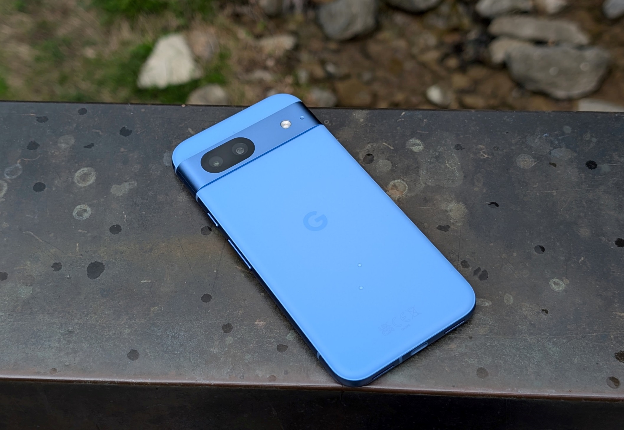 Google Pixel 8a: un top di gamma travestito da mid-ranger - la recensione