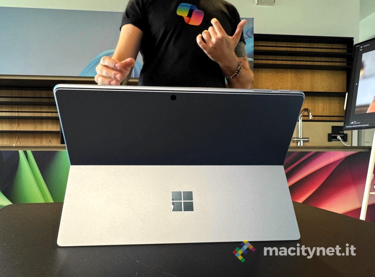 7 Copilot surface pc AI Microsoft milano Dini 11