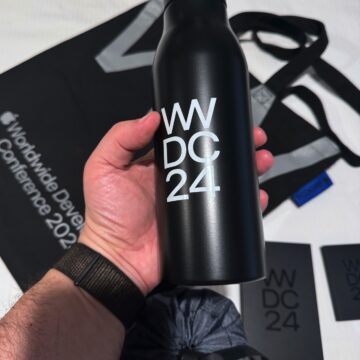 Inizia la WWDC24, sviuppatori alla carica nel Campus Apple