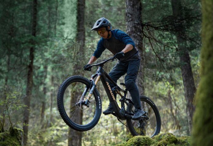 Amflow, nuovo produttore di mountain bike elettriche alimentate da DJI Avinox