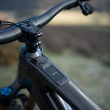 Amflow, nuovo produttore di mountain bike elettriche alimentate da DJI Avinox