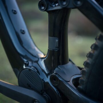 Amflow, nuovo produttore di mountain bike elettriche alimentate da DJI Avinox