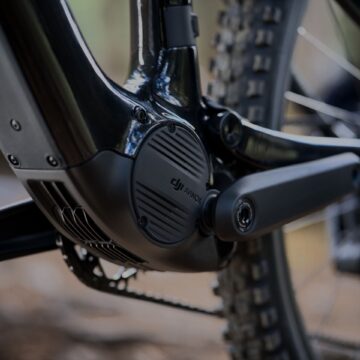 Amflow, nuovo produttore di mountain bike elettriche alimentate da DJI Avinox