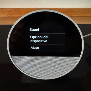 Recensione Amazon Echo Spot generazione 3, la super sveglia smart