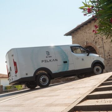 B-ON Pelkan è un nuovo veicolo commerciale leggero full electric