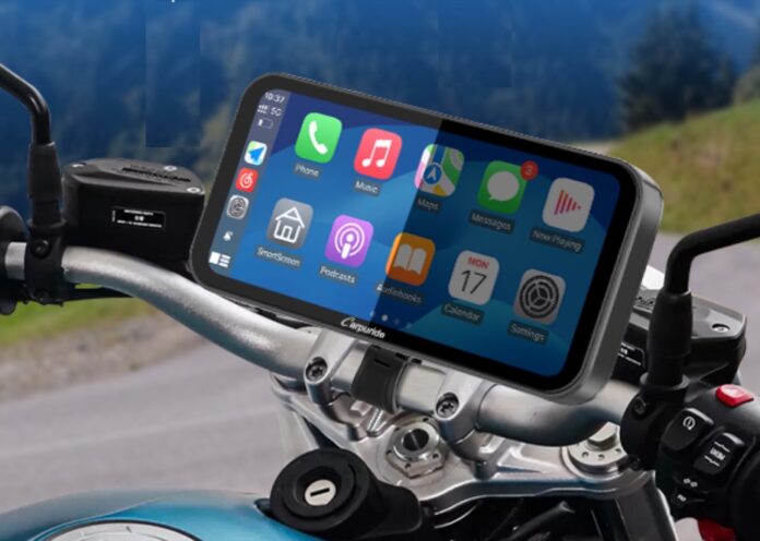 Carpuride W603D vi fa mettere il CarPlay sulla moto 3