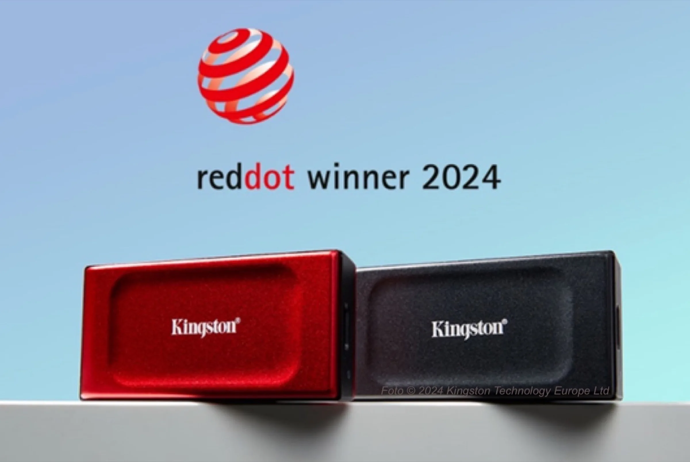 Kingston XS1000 vince il Red Dot Award e diventa rosso