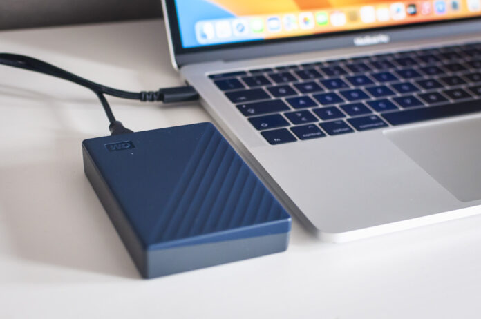 Recensione WD My Passport 6 TB, disco esterno USB classico, ma con un prezzo imbattibile