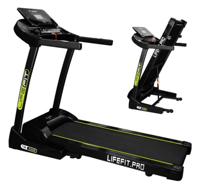 Il tapis roulant LIFEFIT TM5250 è pieghevole e in sconto