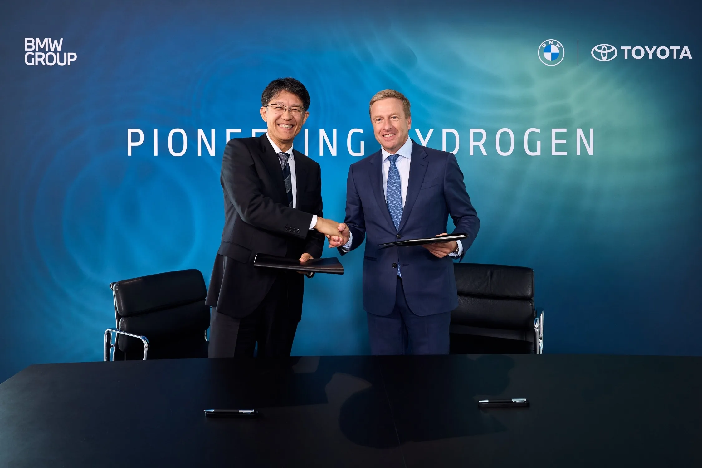 Idrogeno, BMW e Toyota collaborano su veicoli elettrici a celle a combustibile per le autovetture