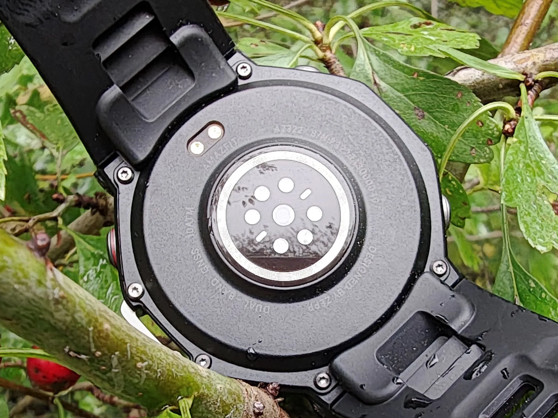 Recensione Amazfit T-Rex 3, resistente, bello e completo - macitynet.it