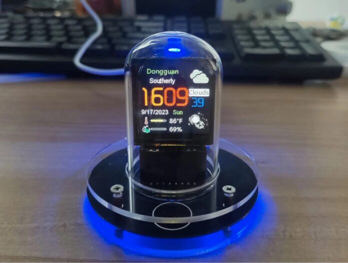 Orologio da tavolo con WiFi, monitora tutto a 20 € - macitynet.it