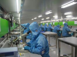 La Cina arresta dipendenti Foxconn nella mega fabbrica iPhone