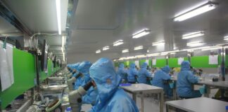 La Cina arresta dipendenti Foxconn nella mega fabbrica iPhone