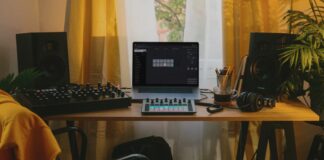 Coi monitor da studio ADAM Audio T5V lavorate bene anche in ambienti difficili - macitynet.it