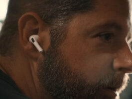 Lo spot natalizio di Apple evidenzia la funzione apparecchio acustico degli Airpods Pro, - macitynet.it