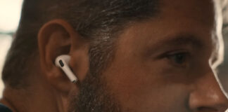 Lo spot natalizio di Apple evidenzia la funzione apparecchio acustico degli Airpods Pro, - macitynet.it