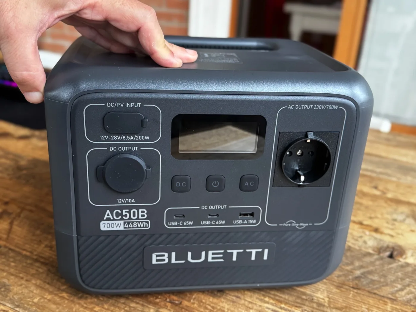 Recensione Bluetti AC50B, la powerstation personale e versatile da portare ovunque - macitynet.it