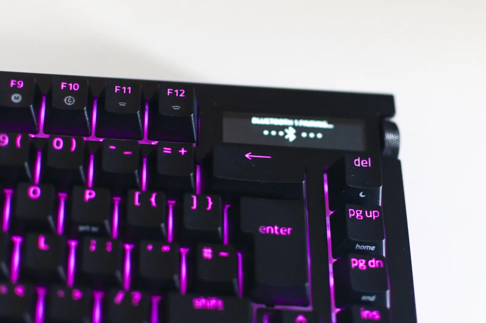 Recensione tastiera meccanica Razer BlackWidow V4 Pro 75, tecnologia e personalizzazione incredibili, anche nel prezzo - macitynet.it