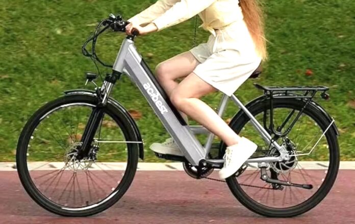 Offerta imperdibile, bici elettrica da città solo 120 € - macitynet.it