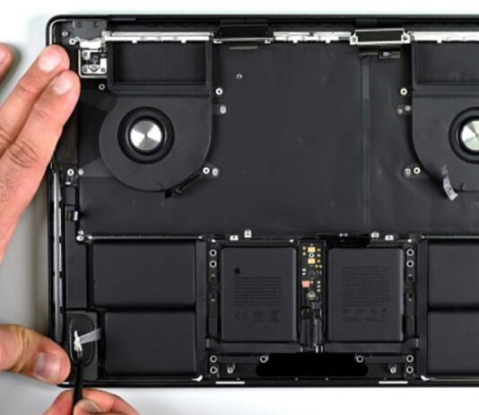 Lo smontaggio del MacBook Pro M4 rivela interno e piccole modifiche al design - macitynet.it