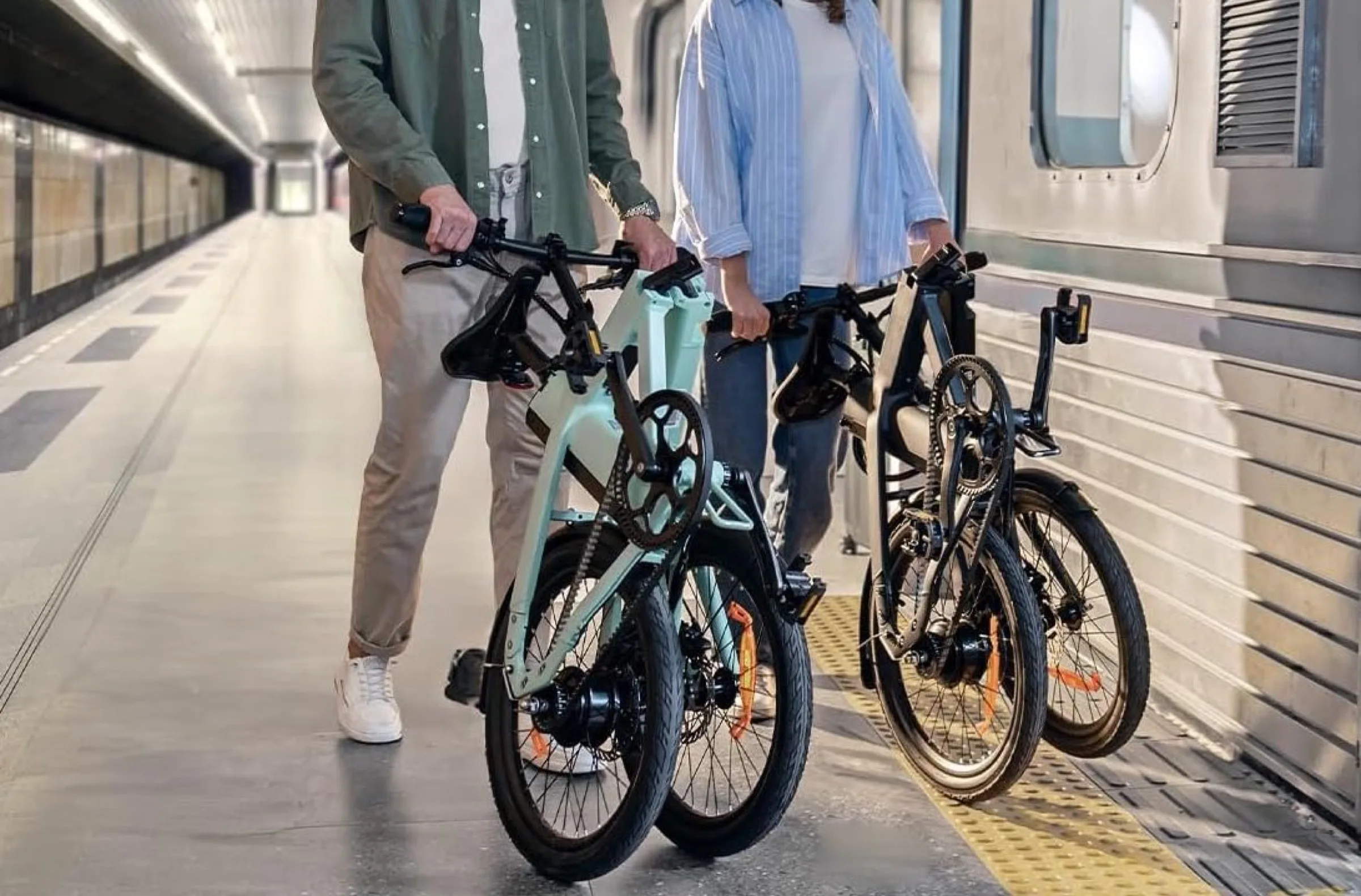 I migliori accessori tech e smart da regalare ad un pendolare o un commuter - macitynet.it