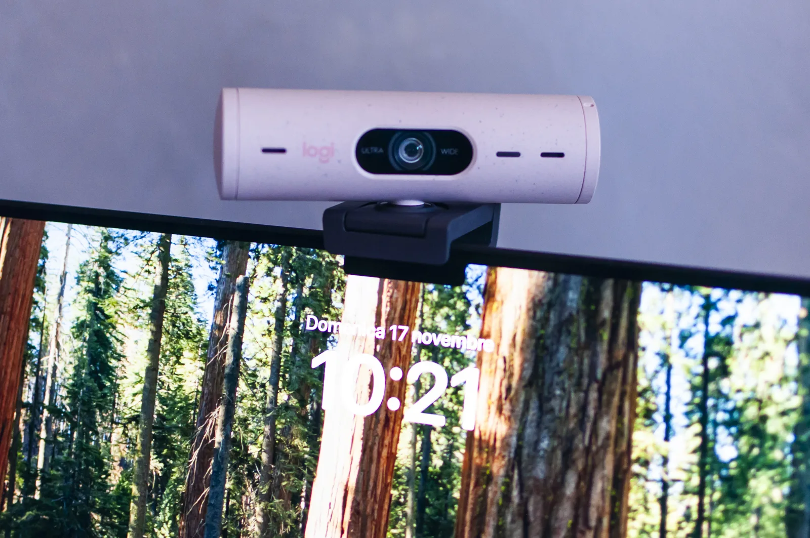 Recensione Logitech Brio 500, un cilindro che si crede webcam straordinariamente utile - macitynet.it