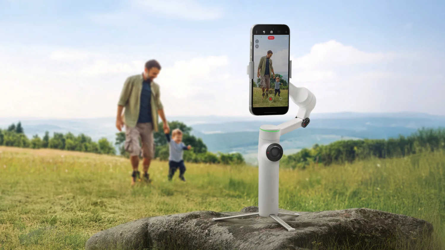 Insta360 Flow 2 Pro è lo stabilizzatore AI nato per iPhone - macitynet.it