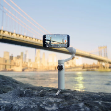 Insta360 Flow 2 Pro è lo stabilizzatore AI nato per iPhone - macitynet.it