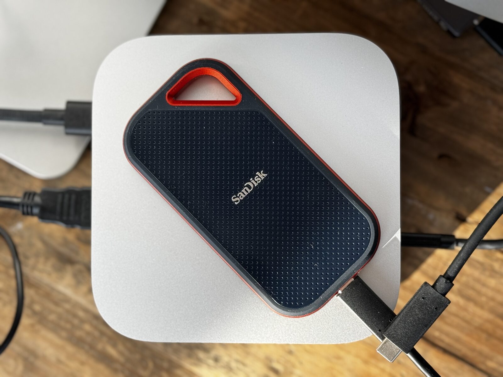 Recensione SanDisk Extreme Pro Portable SSD, piccolo e veloce, ma attenzione agli standard - macitynet.it