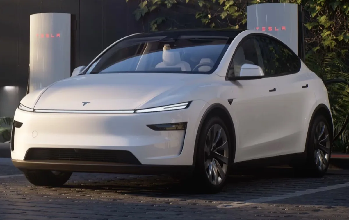 Tesla Model Y 2025 debutta in Cina, le novità a partire dal prezzo - macitynet.it