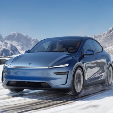 Tesla Model Y 2025 debutta in Cina, le novità a partire dal prezzo - macitynet.it