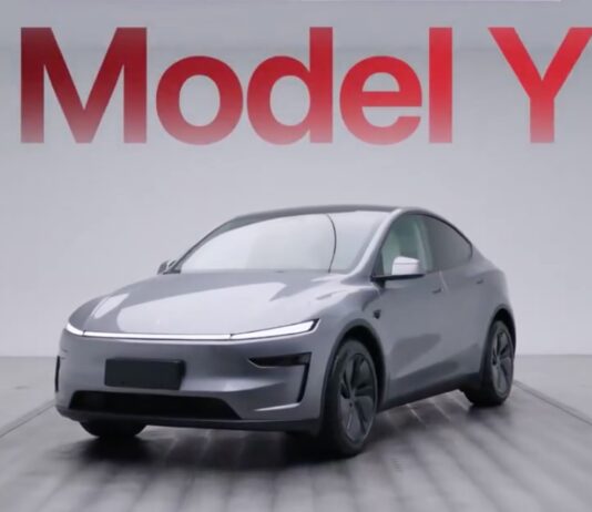 Tesla Model Y 2025 debutta in Cina, le novità a partire dal prezzo - macitynet.it