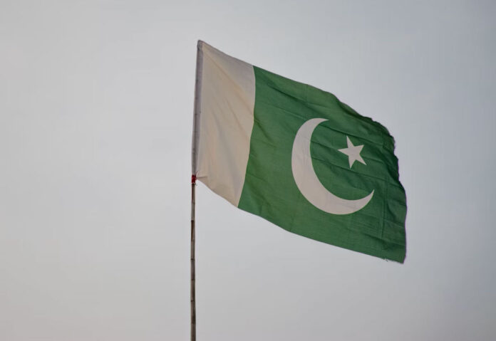 Parlamento del Pakistan approva legge sul controllo dei social media - macitynet.it