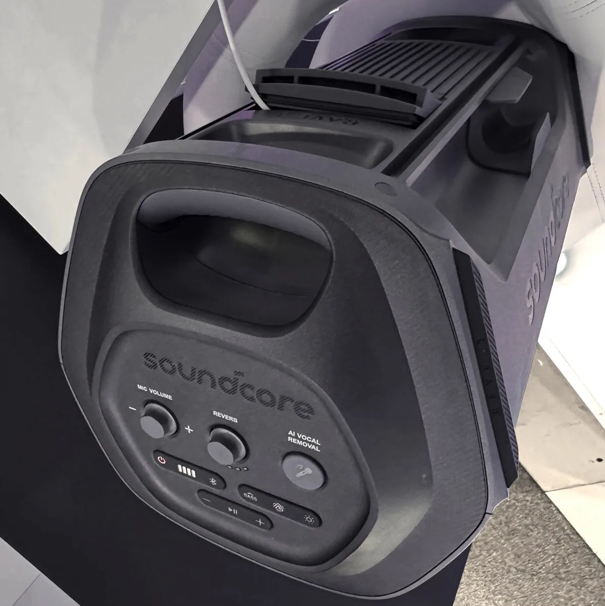 Al CES 2025 Soundcore porta la festa a un livello superiore con i nuovi Rave 3S e Boom 2 Pro - macitynet.it