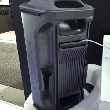 Al CES 2025  Soundcore porta la festa a un livello superiore con i nuovi Rave 3S e Boom 2 Pro - macitynet.it